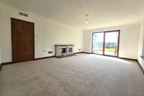 3 bedroom detached bungalow to rent, Salisbury Road, Market Drayton