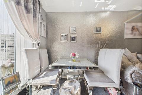 2 bedroom terraced house for sale, Oakmeadow Close, Birmingham B33