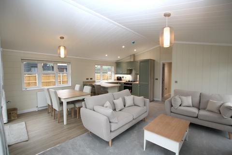 2 bedroom mobile home for sale, Wildacre Park