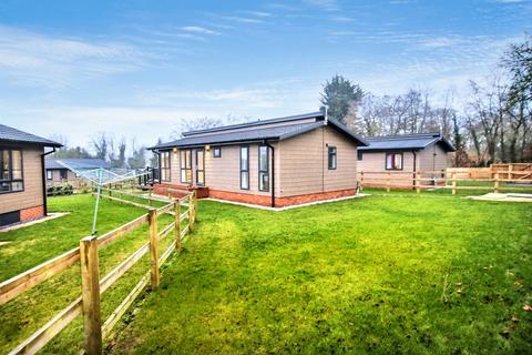 2 bedroom mobile home for sale, Wildacre Park