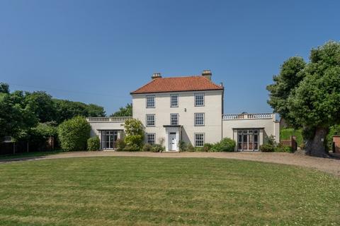 8 bedroom detached house for sale, Southwold Road, Wrentham, Beccles
