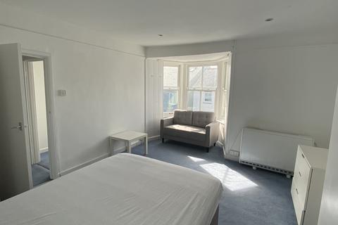 undefined, Wellington Terrace, Cornwall TR11
