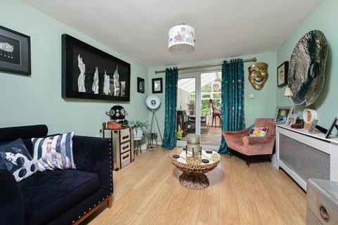 5 bedroom detached house for sale, Peddlars Grove, Yateley GU46