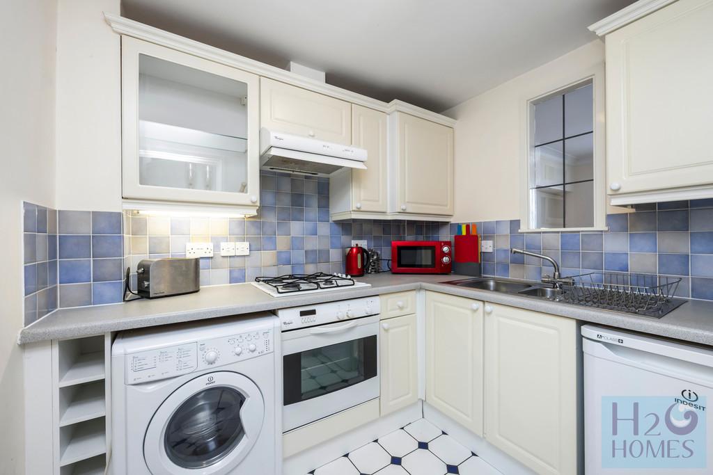 The Strand, Merton Court, Flat 46-012