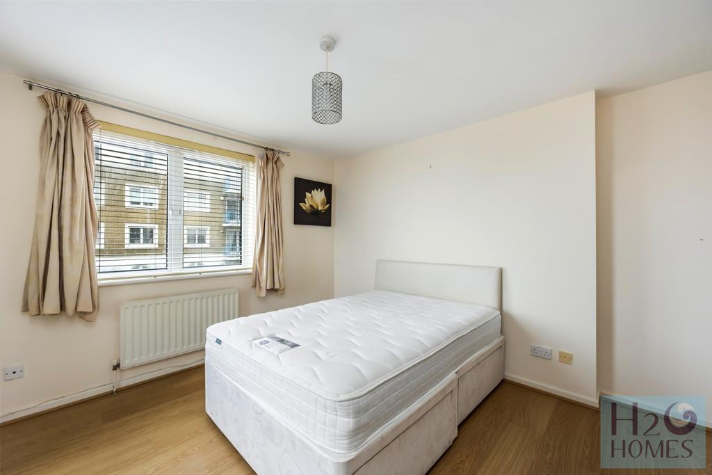 The Strand, Merton Court, Flat 46-009