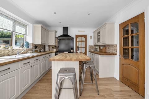4 bedroom detached house for sale, Appledown Drive, Bury St. Edmunds
