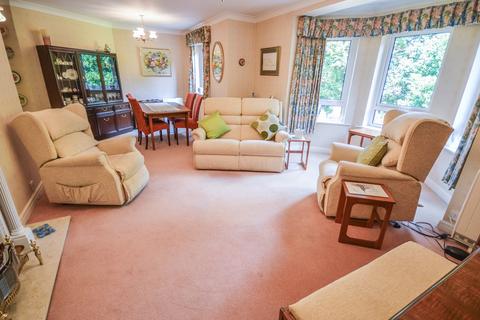 2 bedroom apartment for sale, Dunham Road, Altrincham