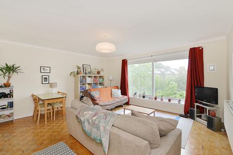 12 Skipworth Road, London, E9 7JH