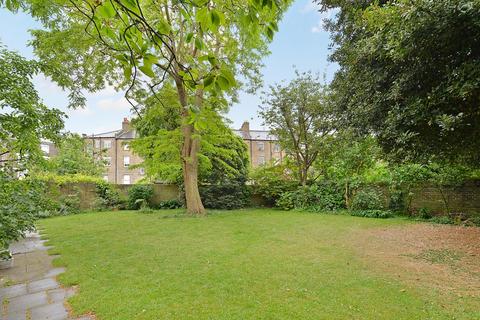 12 Skipworth Road, London, E9 7JH