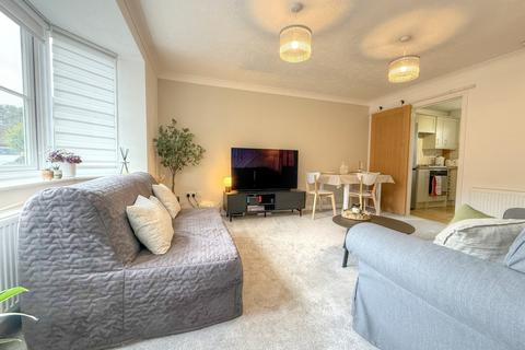 9 Juniper Close, Whitehill, Bordon, GU35 9EZ