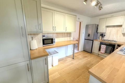 9 Juniper Close, Whitehill, Bordon, GU35 9EZ
