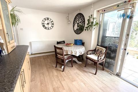 45 Faugere Close, Brackley, NN13 6LR