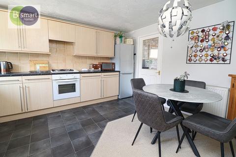 3 bedroom townhouse for sale, Waterside View, Doncaster DN12