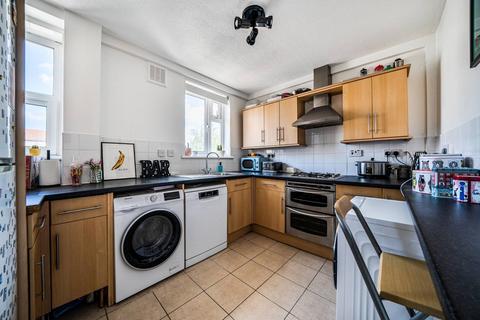 1 bedroom flat for sale, Beckenham Hill Road, Beckenham Hill, London, SE6