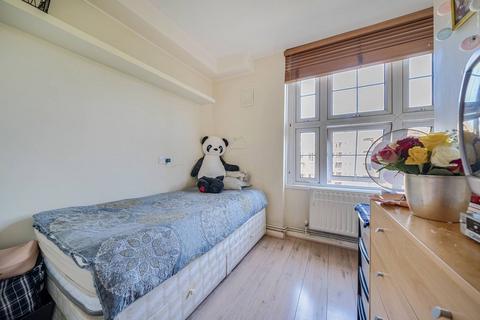 2 bedroom flat for sale, Tooley Street, London Bridge, London, SE1
