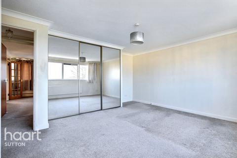 2 bedroom flat to rent, Homefield Park, Sutton