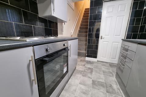 2 bedroom terraced house to rent, Morgan Street, St. Helens WA9