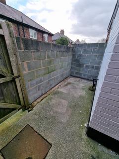 2 bedroom terraced house to rent, Morgan Street, St. Helens WA9