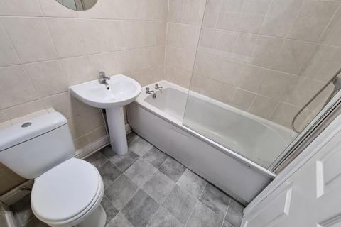 2 bedroom terraced house to rent, Morgan Street, St. Helens WA9