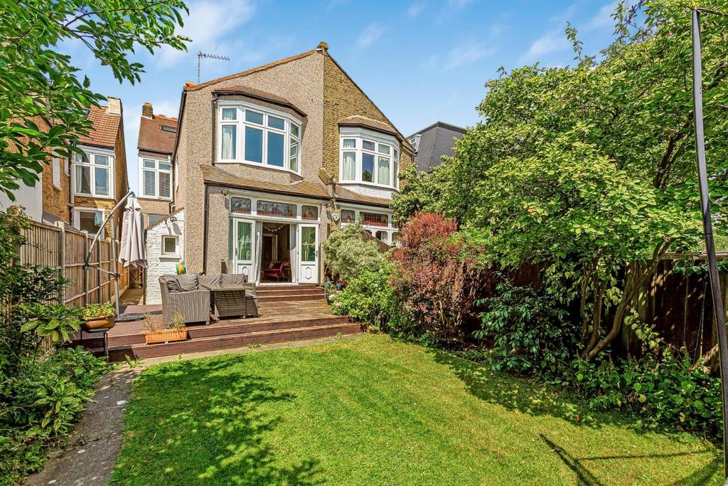 KFH-49 Baldry Garden