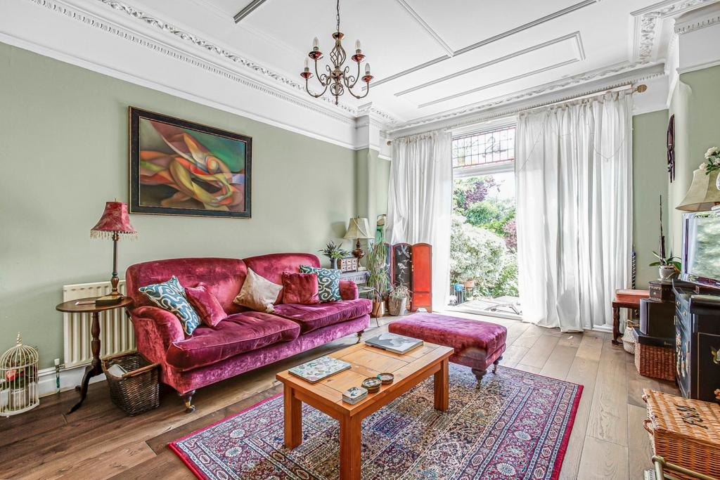 KFH-49 Baldry Garden