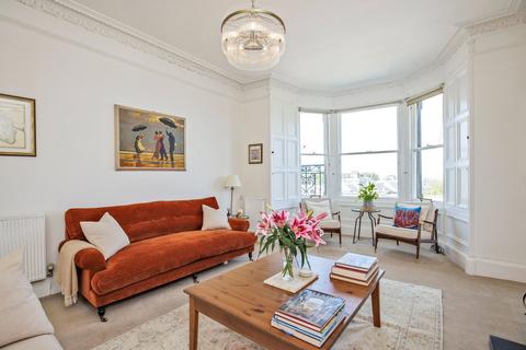 2 bedroom apartment to rent, East Trinity Road, Edinburgh, Midlothian