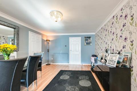 3 bedroom semi-detached house for sale, Wakering Road, Southend-on-sea, SS3