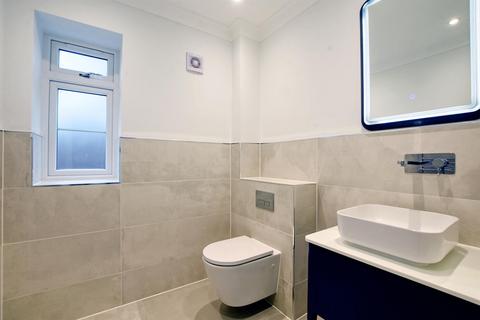 5 bedroom detached house for sale, High Cross, Aldenham Watford WD25