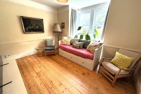 Mirfield House London Road, Devizes, SN10 1LU