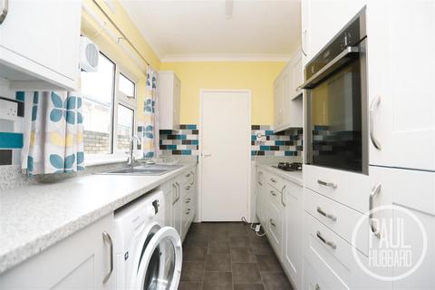 3 bedroom terraced house for sale, Norfolk Street, Lowestoft, Suffolk, NR32