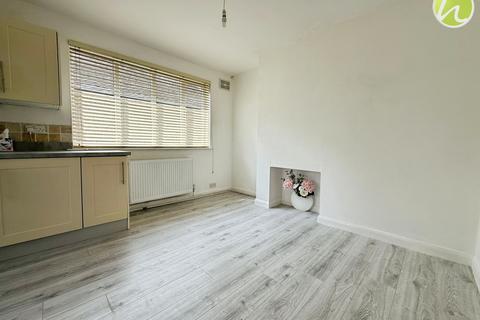 12 King Edward Road, Stanford-le-hope, SS17 0EF