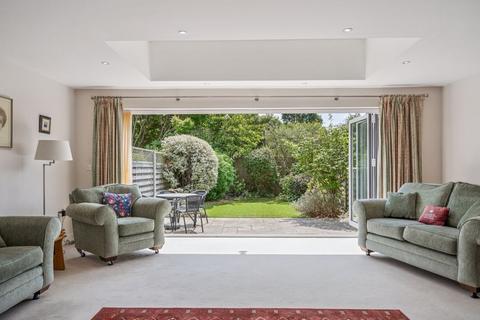 3 bedroom house for sale, Manor House Mews, Farnham Common