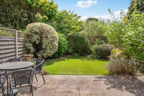 3 bedroom house for sale, Manor House Mews, Farnham Common