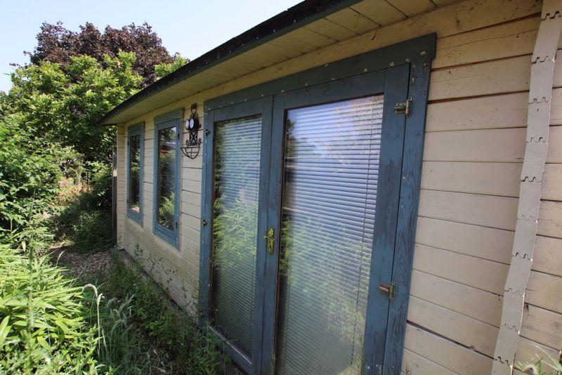Summer House / Home