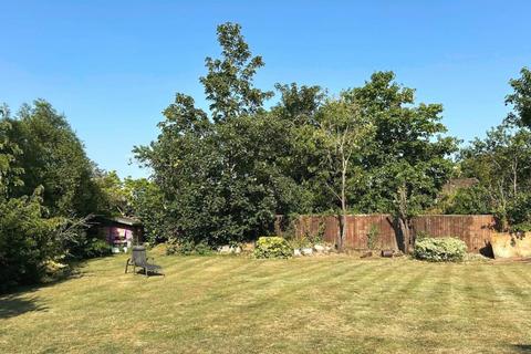 5 bedroom semi-detached house for sale, Stuart Close, Emmer Green, Reading