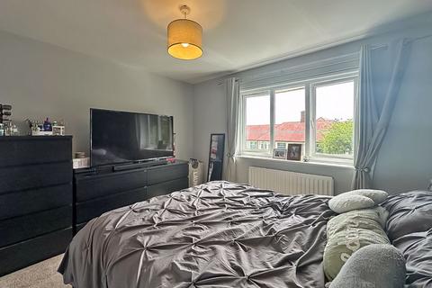 52 Walkers Fold, Willenhall, WV12 5PB