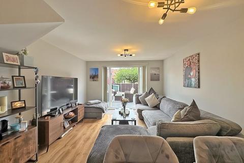 52 Walkers Fold, Willenhall, WV12 5PB