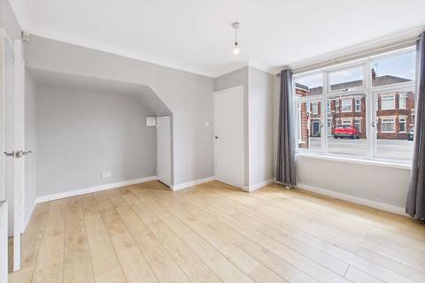 233 Brooklands Road, Hull, HU5 5AG