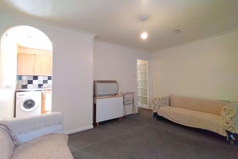 1 bedroom maisonette for sale, Cornish Court, Edmonton, N9