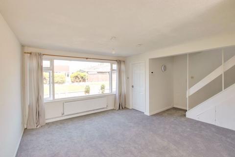 3 bedroom semi-detached house to rent, Summerdown Walk, Trowbridge
