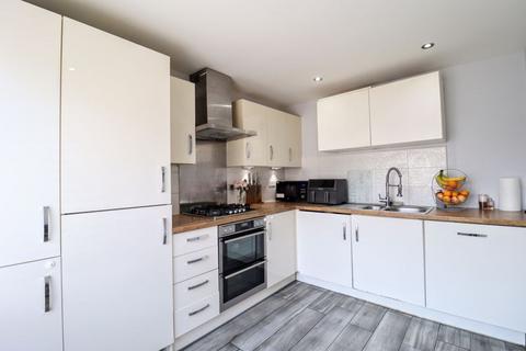 3 bedroom terraced house for sale, Alderney Avenue, Milton Keynes