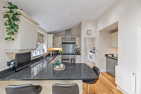 3 bedroom semi-detached house for sale, Moss Close, Stockton Heath