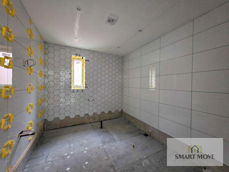 Plot 1 Bathroom -