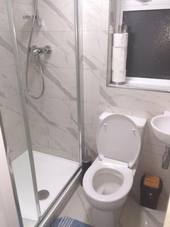 1 bedroom in a house share to rent, Fortnam Road | Archway | N19