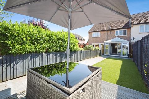 2 bedroom terraced house for sale, Cucklington Gardens, Bournemouth BH9