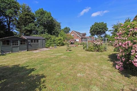 4 bedroom detached house for sale, Brighton Road, Horsham