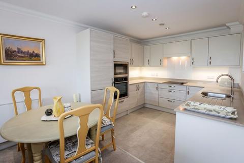2 bedroom apartment for sale, Helston Lane, Windsor SL4