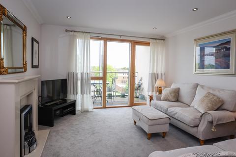 2 bedroom apartment for sale, Castle View, Windsor SL4