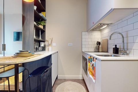 Studio to rent, Crossharbour Plaza