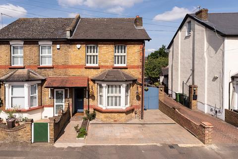 3 bedroom semi-detached house for sale, Abbey Road, Bexleyheath, DA7